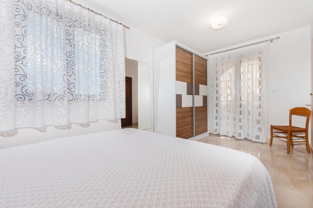 Guesthouse Santin Rovinj Exterior foto